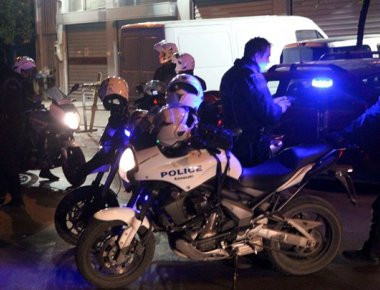 Μάχη για τη ζωή του δίνει ο 26χρονος που πυροβολήθηκε στο Π.Φάληρο